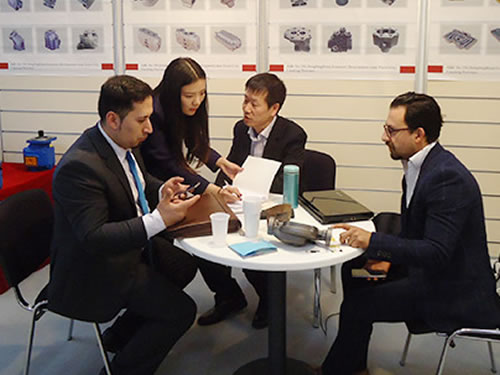 國(guó)、內(nèi)外展會(huì),了解行業(yè)動(dòng)態(tài),展示公司風(fēng)采